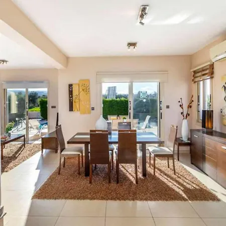 Valley 3 Villa Polis